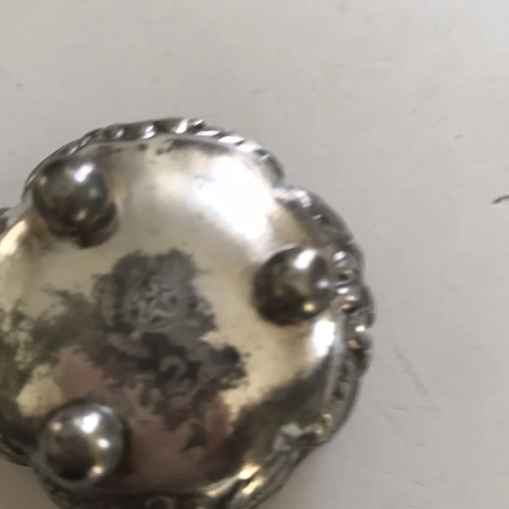 Antique Victorian Wilcox Salt Cellar and small plated tray - Picture 3 of 9